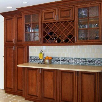 border tiles used as kitchen backsplash tiles