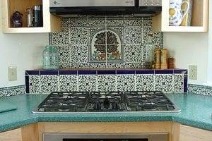 floral kitchen tile backsplash