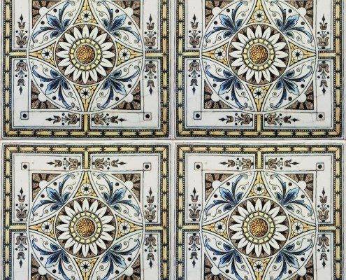 Four Tile daisy Victorian Tiles