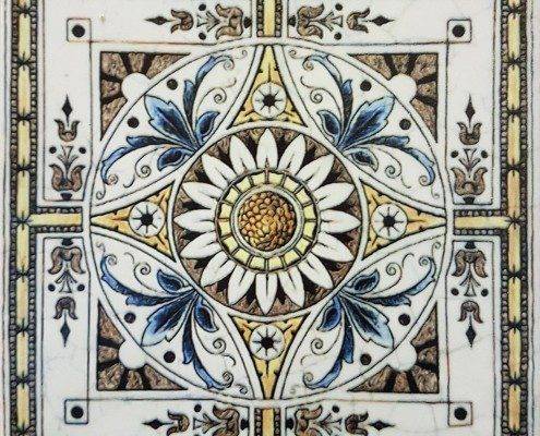Daisy Victorian Tile