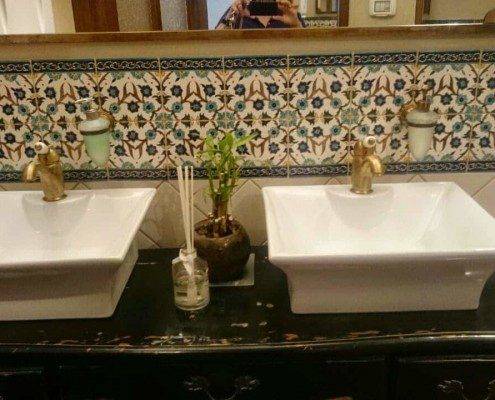 Bathroom Tile Ideas using our decorative tiles