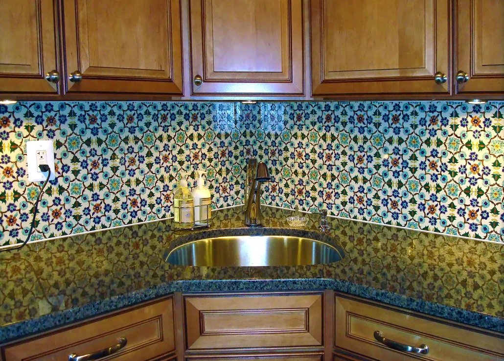 kitchen-tile-backsplash tile art